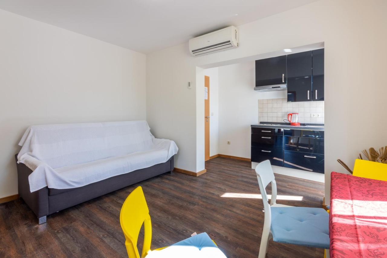 Rimac Apartment And Rooms Novi Vinodolski Luaran gambar